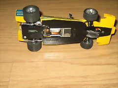 Brabham amarillo (3)