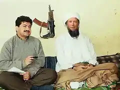 Hamid_Mir_interviewing_Osama_bin_Laden-crop