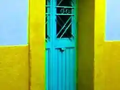 otra puerta