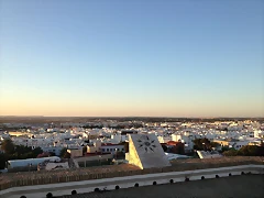 800px-Villa_de_Chiclana 800px-Villa_de_Chiclana