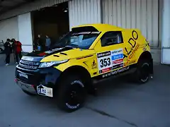 Desert-warrior-3-at-dakar-2013-scrutineering-10