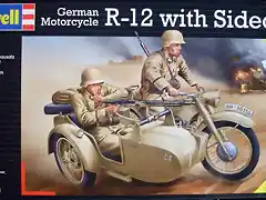 Revell - BMW R-12 with Sidecar - 1-35