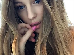 mathildegoehler_2015-10-25_05-48-21 mathildegoehler_2015-10-25_05-48-21