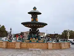 Fuente de los Mares