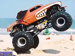 2004s 3 Monster Mutt real2