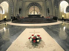 TUMBA DE FRANCO MONASTERIO