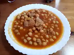 Garbanzos con menudo a la andaluza