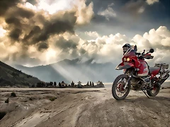 overland-magazine.es las 10 motos (4) overland-magazine.es las 10 motos (4)