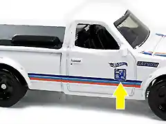 2017 HW Hot Trucks Datsun-620-k