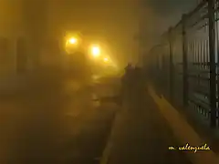 22, pueblo en niebla, 4, marca