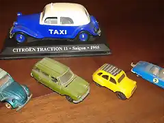 6a Citroen 3 CV azul metalizado (serie 10) 1