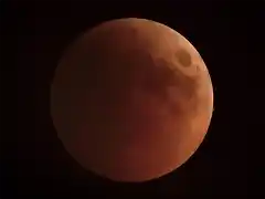 La luna roja