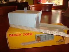 Dinky Toys Automatic Parking (2)