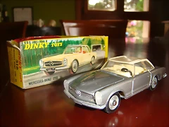 Dinky Toys Mercedes Benz 230 SL