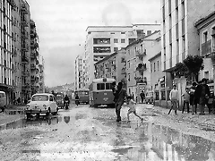 Avenida-de-Dilar-antigua.-A-la-izquierda-Calle-Santa-Clara.-Zaidin.-Granada