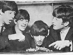 Beatles + Scalextric 3