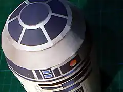 R2D2 11