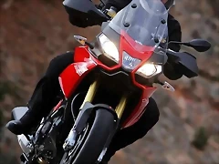 Aprilia_Caponord_1200_6_850x703~2