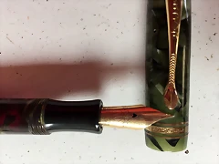 915b