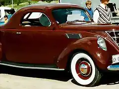 Lincoln_Zephyr_V12_Coupe_1937