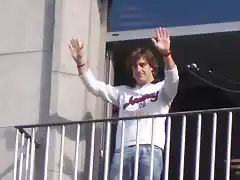 Fernando en el balcn 2