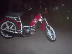 otro da-dalt 50cc 3 tansfer limado hasta las ruedas esta si q vuelaaa otro da-dalt 50cc 3 tansfer limado hasta las ruedas esta si q vuelaaa
