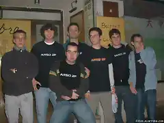 Foto de los ARSO (que monos con las camisetitas :P)