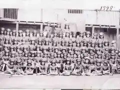 Banda marcial de seoritas en 1948