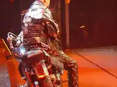 Rob Halford usando unas New Rock