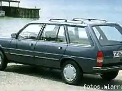 Peugeot 305 break (1977)