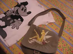 camiseta y bolso