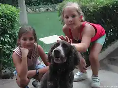 Elisa, Isabel y Topi