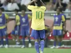 Ronaldinho pide perdn