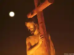 El Cristo y la Luna