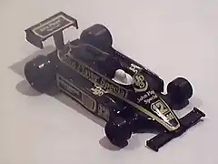 lotus-11-01