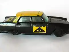 28 Peugeot 404 Taxi (serie 10) 1