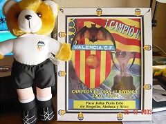 Valencia-C.-de-F.-y-Mascota Valencia-C.-de-F.-y-Mascota