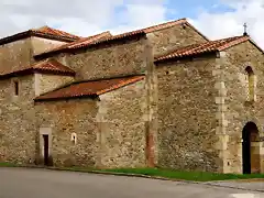 iglesia de San Juan de Santianes de Pravia-Ramo_n