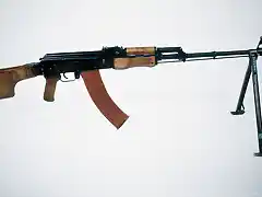 800px-Soviet_RPK-74