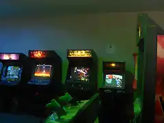 COOL EMPLOYEE GAME ROOM