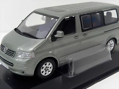 VW Transporter T5 Multivan