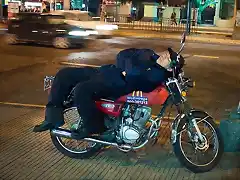 dormir en moto