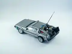 Delorean-37