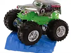 2016 29 gravedigger toy