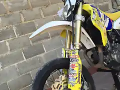 Suzuki DRZ400SM