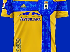 Adidas cuello redondo frontal rayas Adidas cuello redondo frontal rayas