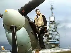 Piloto de un Seafire del HMS Indomitable en el Pacfico. El Seafire era la versin em barcada del Spitfire