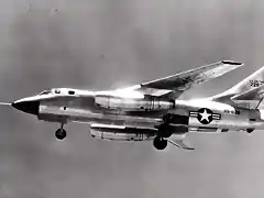 Douglas_RB-66A_Destroyer_(SN_52-2828,_the_first_RB-66A_built)_in_flight_landing_configuration._Photo_taken_Aug._10,_1954_061102-F-1234P-007