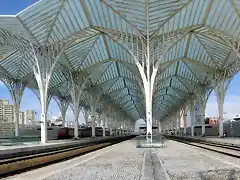 Plataforma_ferroviaria_da_Gare_do_Oriente