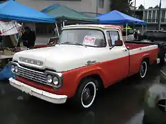 800px-1959_Ford_F-100